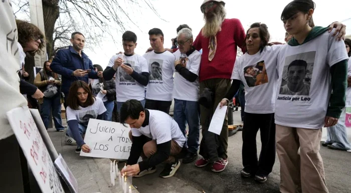 Rudele pacienților decedați au protestat în fața Spitalului Italian din La Plata FOTO: X