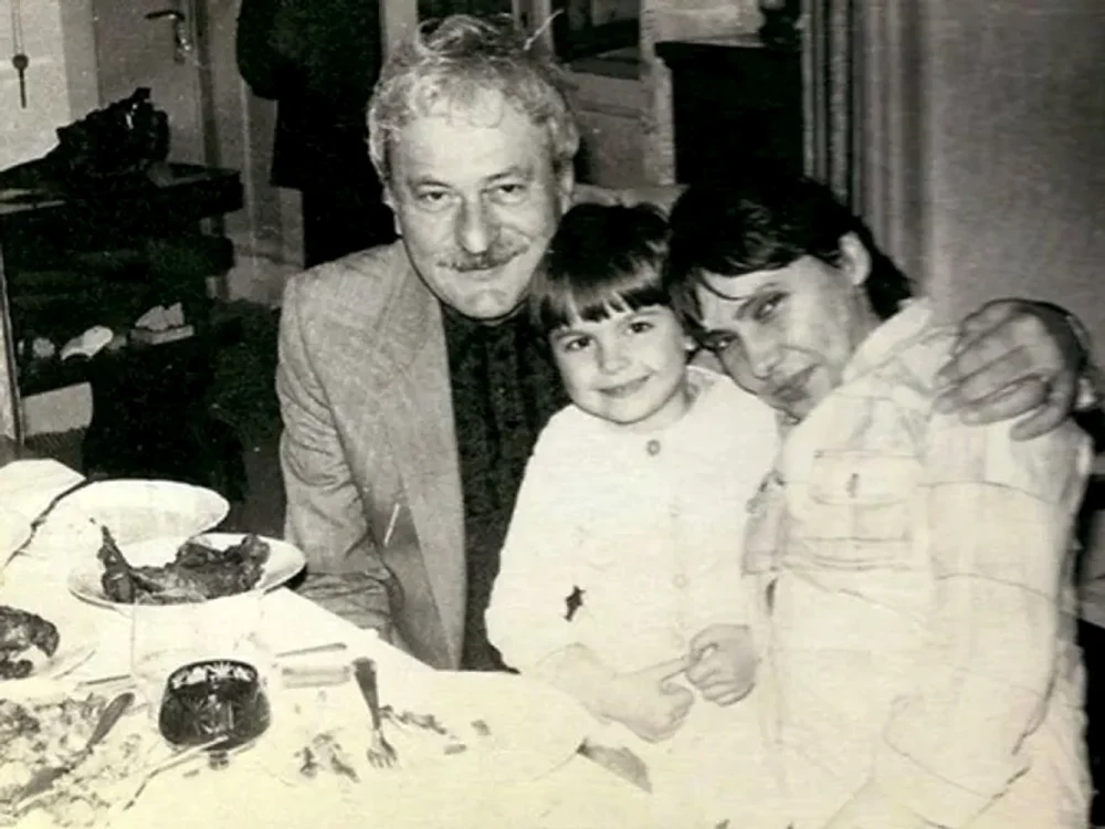 Oana Pellea pe vremea când era doar un copil. 