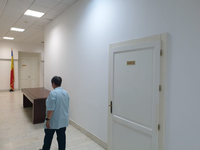 Acvariul din Primăria Timișoara, locul de fraudă. Încăperea a fost aleasă pentru că nu are ferestre