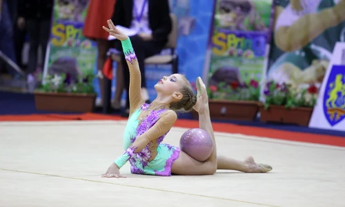 Denisa Stoian are 32 de medalii la concursurile de gimnastică ritmică  jpeg