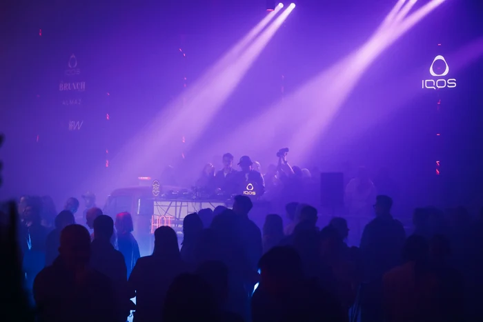 Poza mood party 3 jpeg