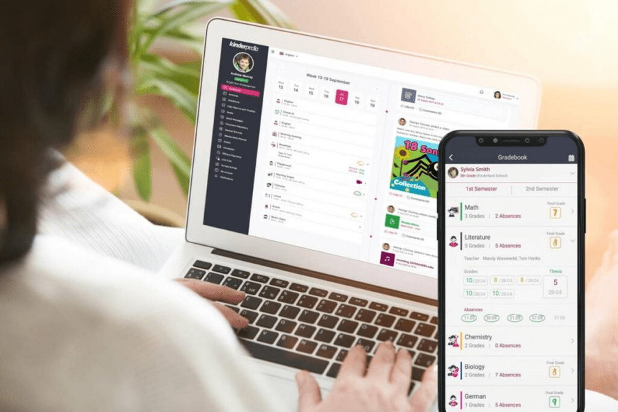 Catalog electronic cu taxă la un liceu din Suceava deși legea spune că trebuie să fie gratis