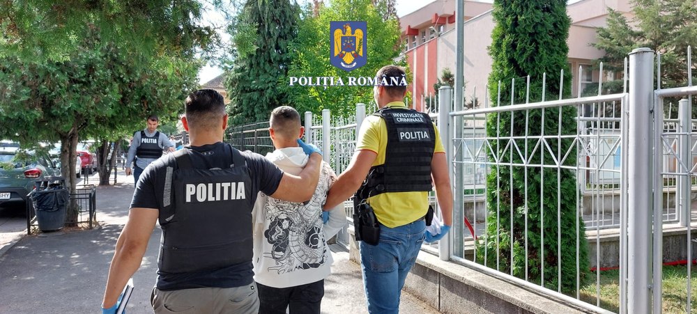 Descoperire terifiantă într-o localitate din Sibiu. O femeie a fost găsită moartă într-o anexă. Doi tineri, principalii suspecți 