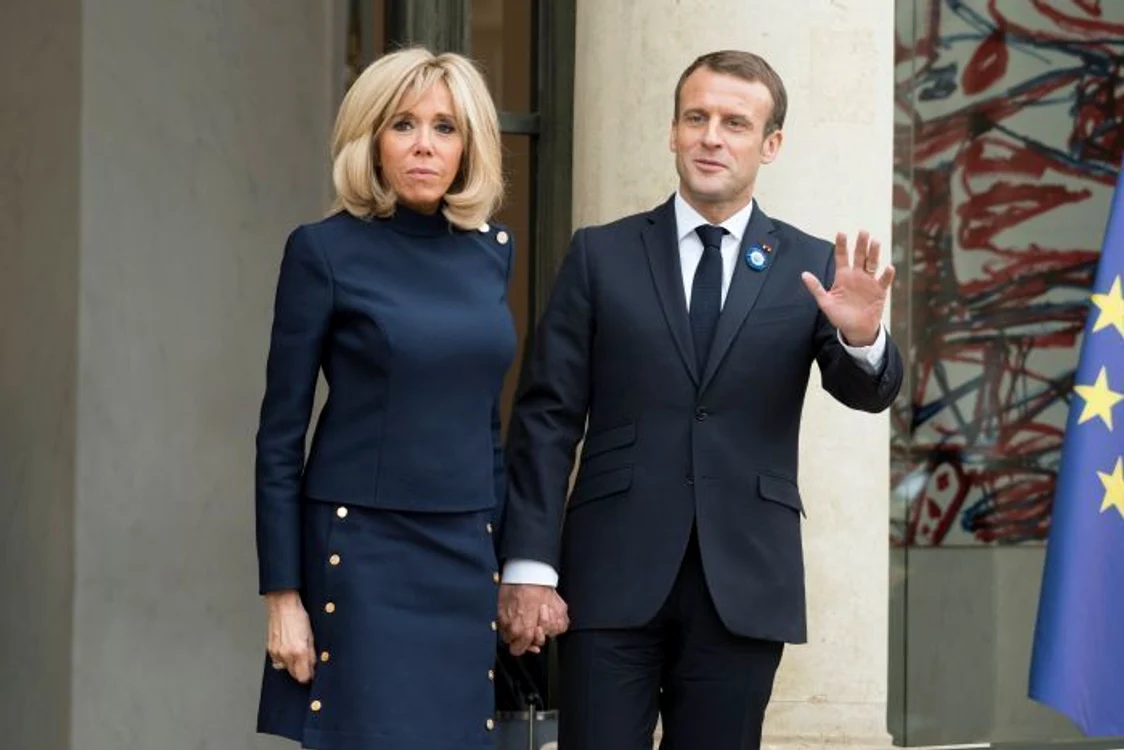 Brigitte Macron în 2018 la prânzul oficial cu Președintele SUA și Melania Trump