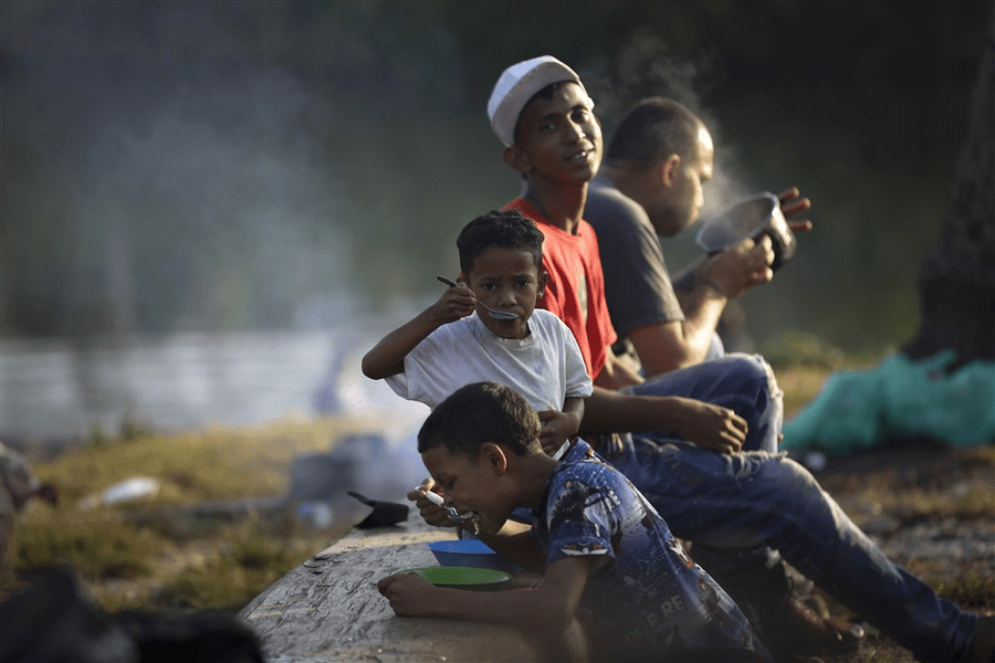 UNICEF: Milioane de copii se confruntă cu un risc crescut de malnutriţie din cauza lipsei de fonduri