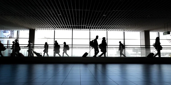 clickerhappy airport 4120835 1920 jpg