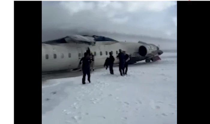 Avionul s-a răsturnat. FOTO Captura video ABC7