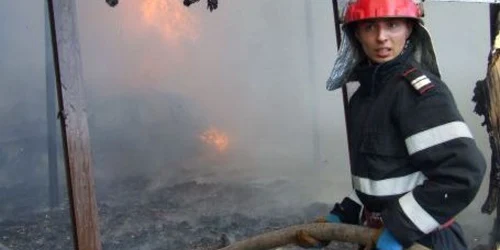 Incendiul a izbucnit de la un coş de fum deteriorat