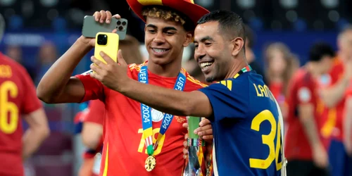 Mounir nasroui lamine yamal youtube png