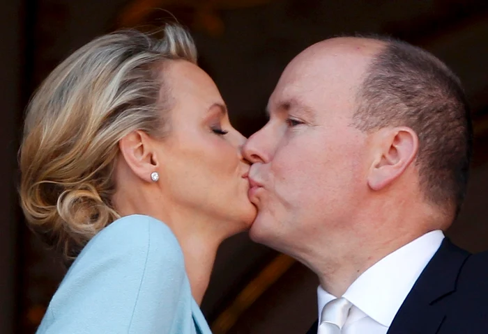 
    Prinţul Albert de Monaco şi CharleneFoto Reuters/AFP/Instagram/Twitter  