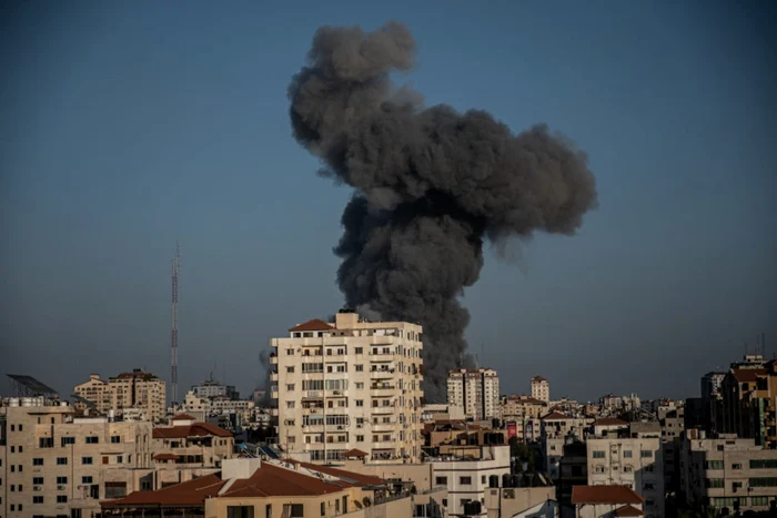 În luna mai, Fâşia Gaza a suferit distrugeri masive în urma conflictului dintre Israel şi Hamas / FOTO EPA-EFE