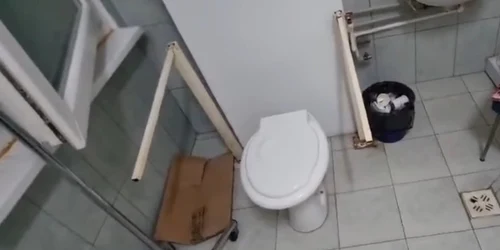 Toaleta groazei Spitalul Curtea de Argeș Foto Emanuel Ungureanu jpg