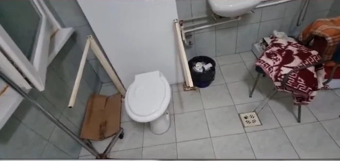 La o toaletă a spitalului nu se putea trage apa Foto: Emanuel Ungureanu