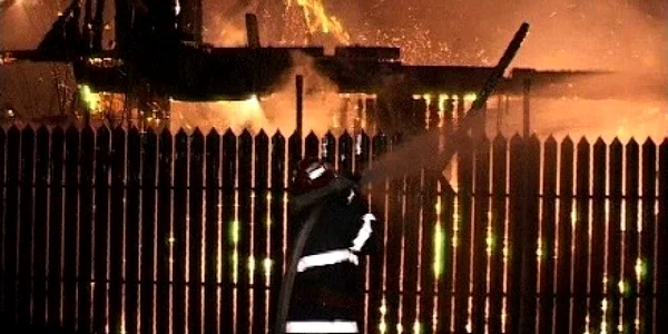 Pompierii au fost solicitați să stingă incendii și în perioada Crăciunului