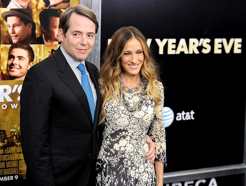 "New Year's Eve" New York Premiere Outside Arrivals jpeg