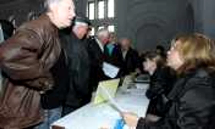 Tot mai puţine firme din Galaţi angajează şomeri 