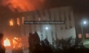 universitatea din belgorod, cuprinsa de incendiu in urma unui atac cu drone foto x @nexta tv png