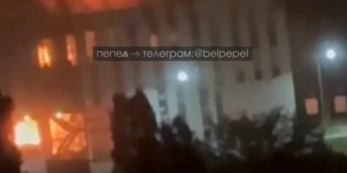 universitatea din belgorod, cuprinsa de incendiu in urma unui atac cu drone foto x @nexta tv png