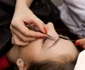 Tendințe în materie de sprâncene în 2025: efectul Silent Beauty