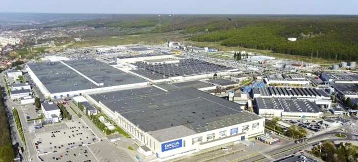 Uzina Dacia din România produce componente pentru fabricile Global Acces ale Renault Group, dar şi pentru alte modele ale mărcii, precum şi pentru Nissan Foto: gruprenault.ro