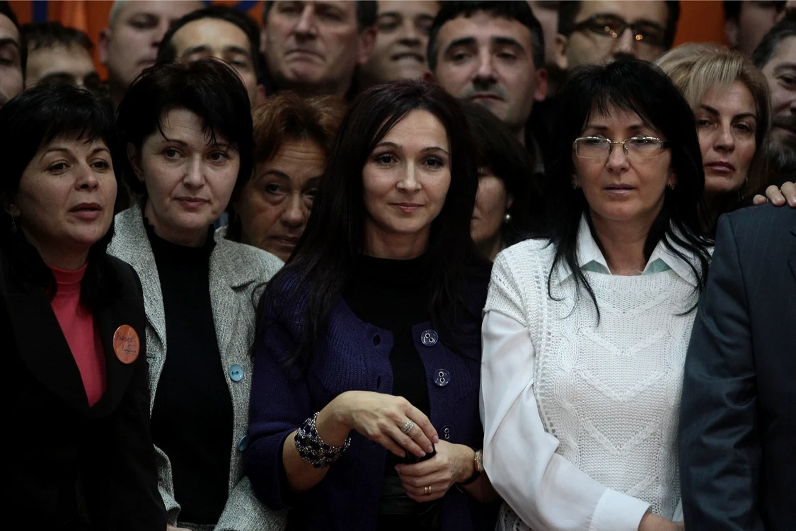 Oana Boc (foto centru), soţia premierului Emil Boc