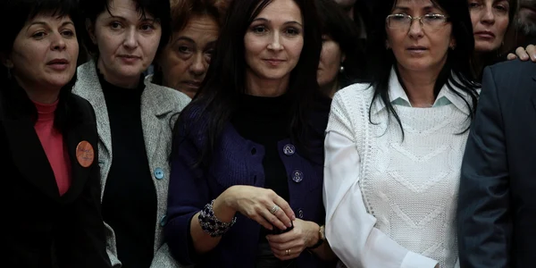 Oana Boc (foto centru), soţia premierului Emil Boc