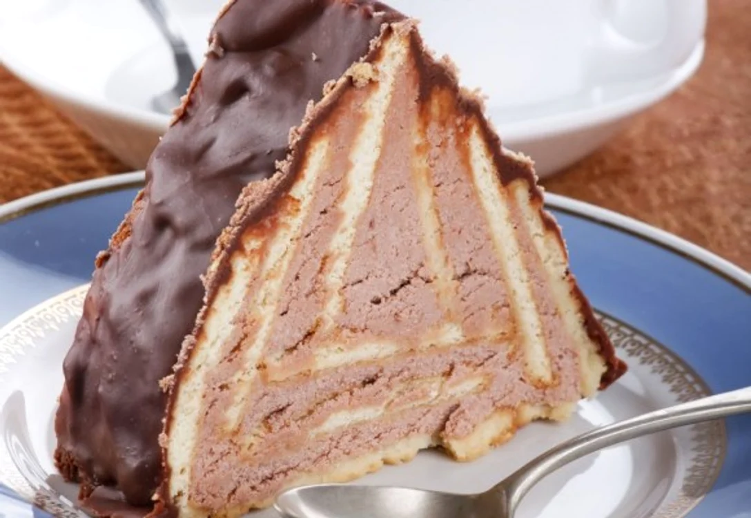 
    Pentru o ocazie speciala,prepara delicioasa prajitura cabanaclickpoftabuna.ro  