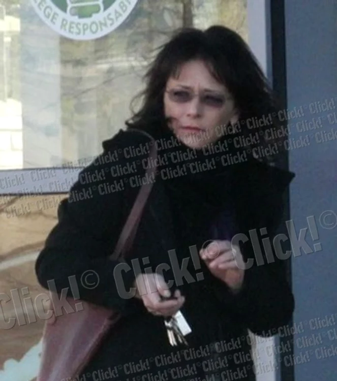 Cătălina Mustaţă pare dărâmată după despărţirea de soţul ei (Foto: Click!)