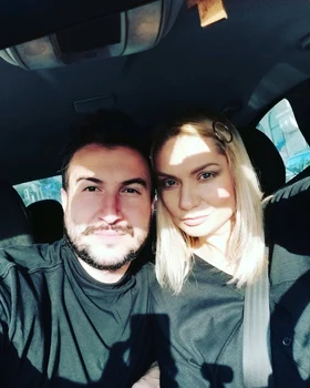 Cristina Cioran și Alex Dobrescu s-au despărțit la scurt timp după ce și-au anunțat logodna