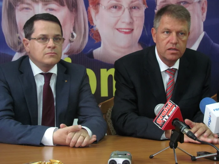 Iohannis a venit la Zalău însoţit de Eduard Hellvig