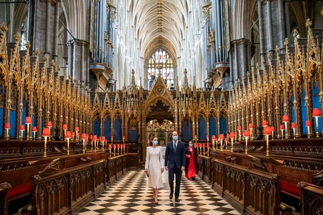 
    Ducii de Cambridge au stat de vorbă cu personalul medicalFoto: Getty Images  