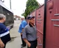 klein in fata portii casei parintesti jpg
