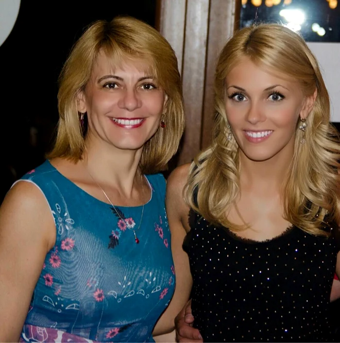 8 Martie: Andreea Ibacka i-a dedicat mamei sale un post pe blogul personalFoto: Arhivă personală