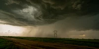 norri furtuna vara ploaie vijelie foto shutterstock