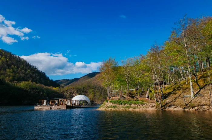 Locația este de o frumusețe rară / foto: tarnitavillage.ro
