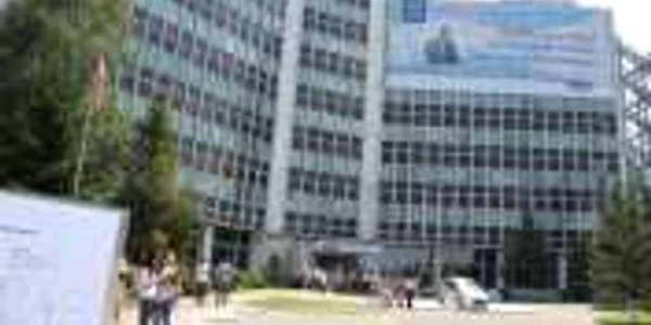 Porti deschise la fabrica din Craiova