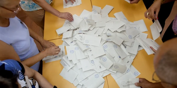 vot multiplu