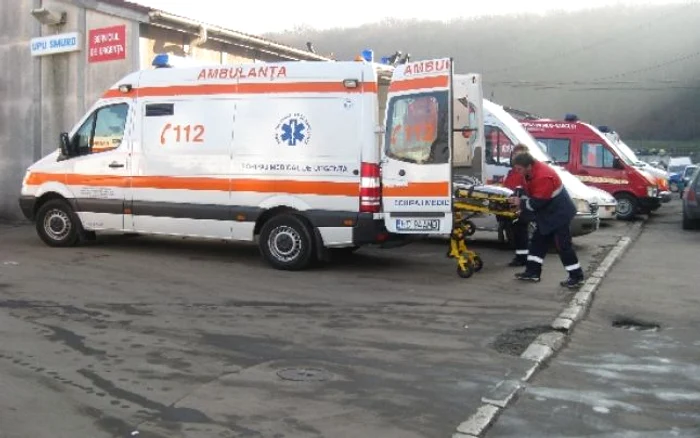 Victima a fost transportată de urgenţă la spital foto Arhivă