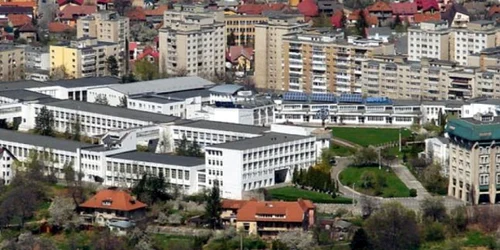 Universitatea Transilvania atrage studenţi  din toată ţara