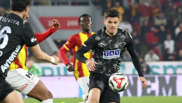 Ianis Hagi mai marcase în Super Lig în noiembrie anul trecut. Foto Facebook Alanyaspor