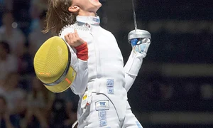 19 sport ap695626085306 jpeg