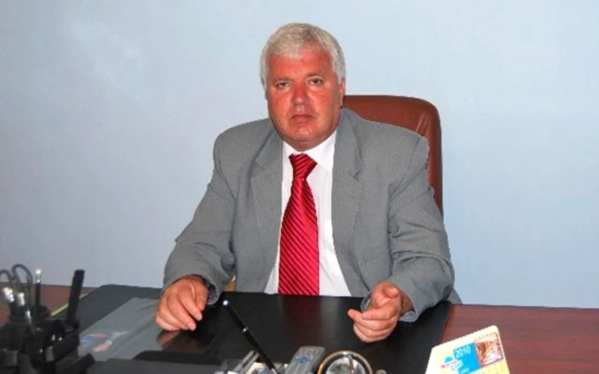 Cornel Resmeriţă.