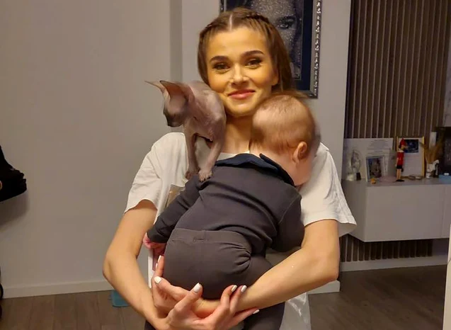 Theo Rose  a devenit mamă anul trecut. FOTO Facebook