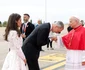 Regina Letizia și Regele Felipe la întâlnirea cu Papa Leon la aeroport. FOTO: Casa Regală spaniolă