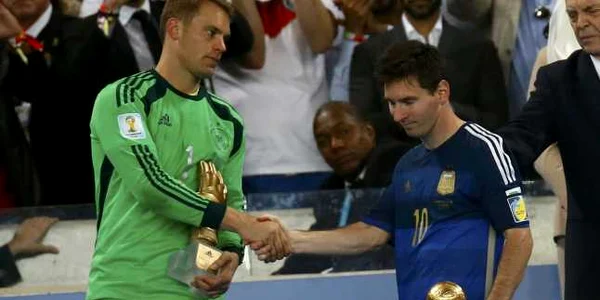 Cel mai bun portat Neuer si cel mai bun jucator Messi FOTO Reuters