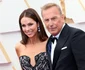 Kevin Costner, Christine Baumgartner