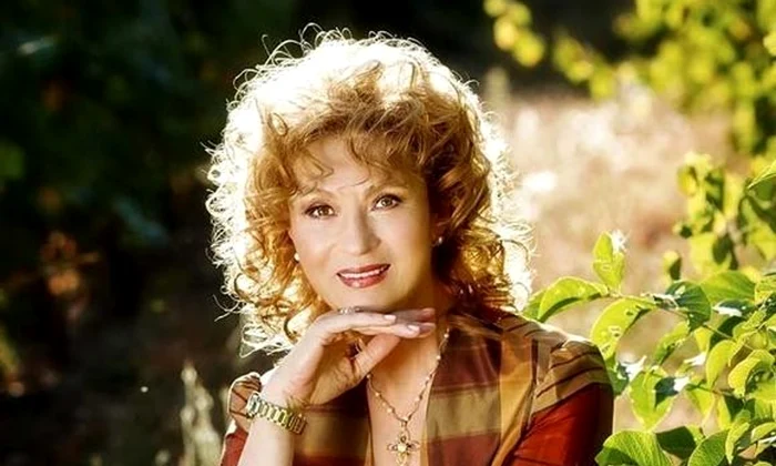 Angela Similea   arhiva personală jpeg