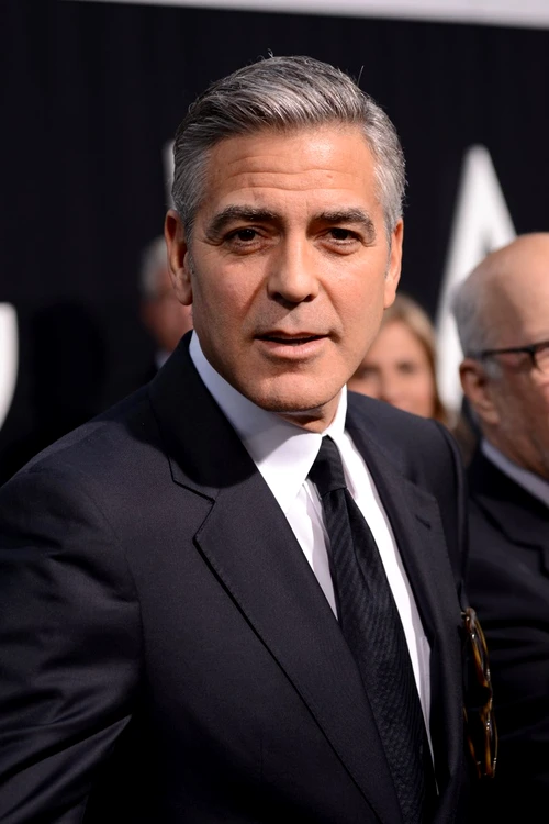 george clooney la cravata wenn20730516 jpeg