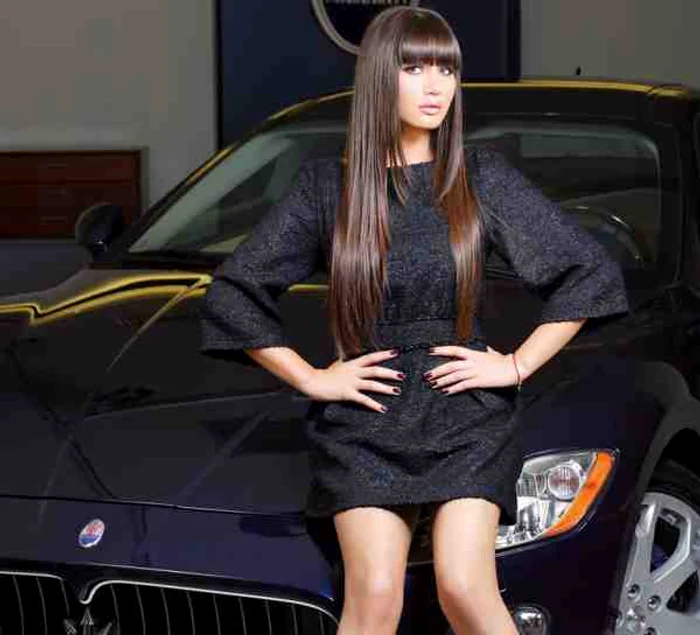 Elena Băsescu este una dintre cele mai sexy femei din politica