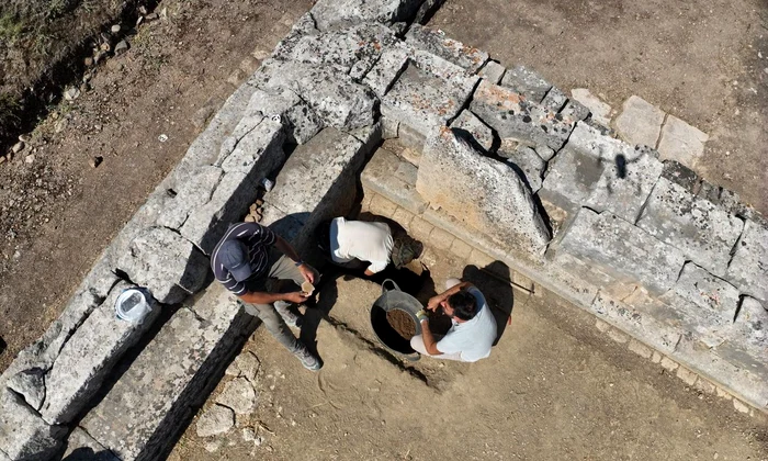 Cercetări arheologice la sanctuarul antic al lui Apollo din Gortyna (© Scuola Archeologica Italiana di Atene)